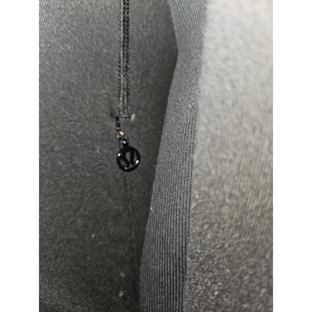 Lululemon Bhakti Yoga Wrap Jacket Size 8 Black Grey Stripe Zip Wrap Asymmetrical - Picture 8 of 11